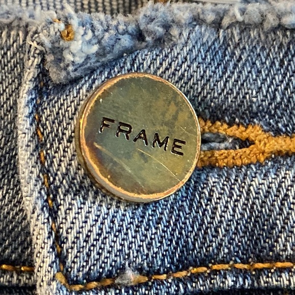 Frame Le Skinny de Jeanne Medium Wash Mid Rise Distressed Raw Edge Jeans 4946 - Picture 8 of 8